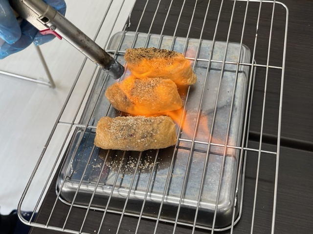 店内で一つ一つ手造り!だから旨い!